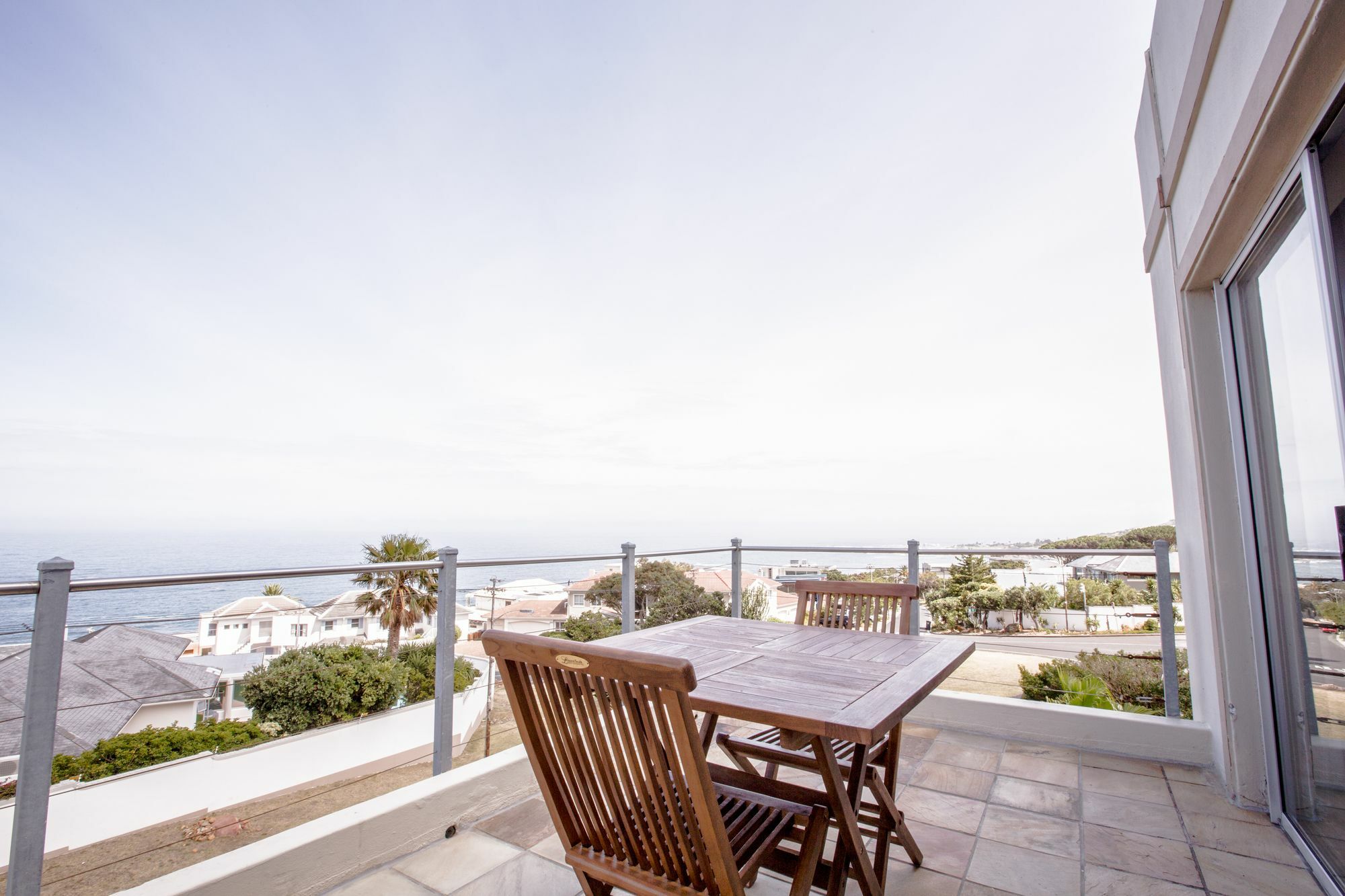 Finchley Guesthouse In Camps Bay Cape Town Eksteriør bilde